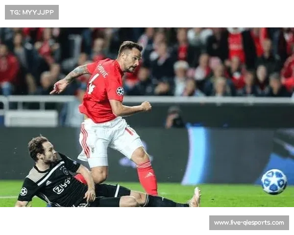 勒沃库森主场对阵圣保利,药厂新援达米亚诺维奇签约引关注